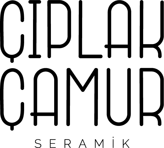 Çıplak Çamur Logo